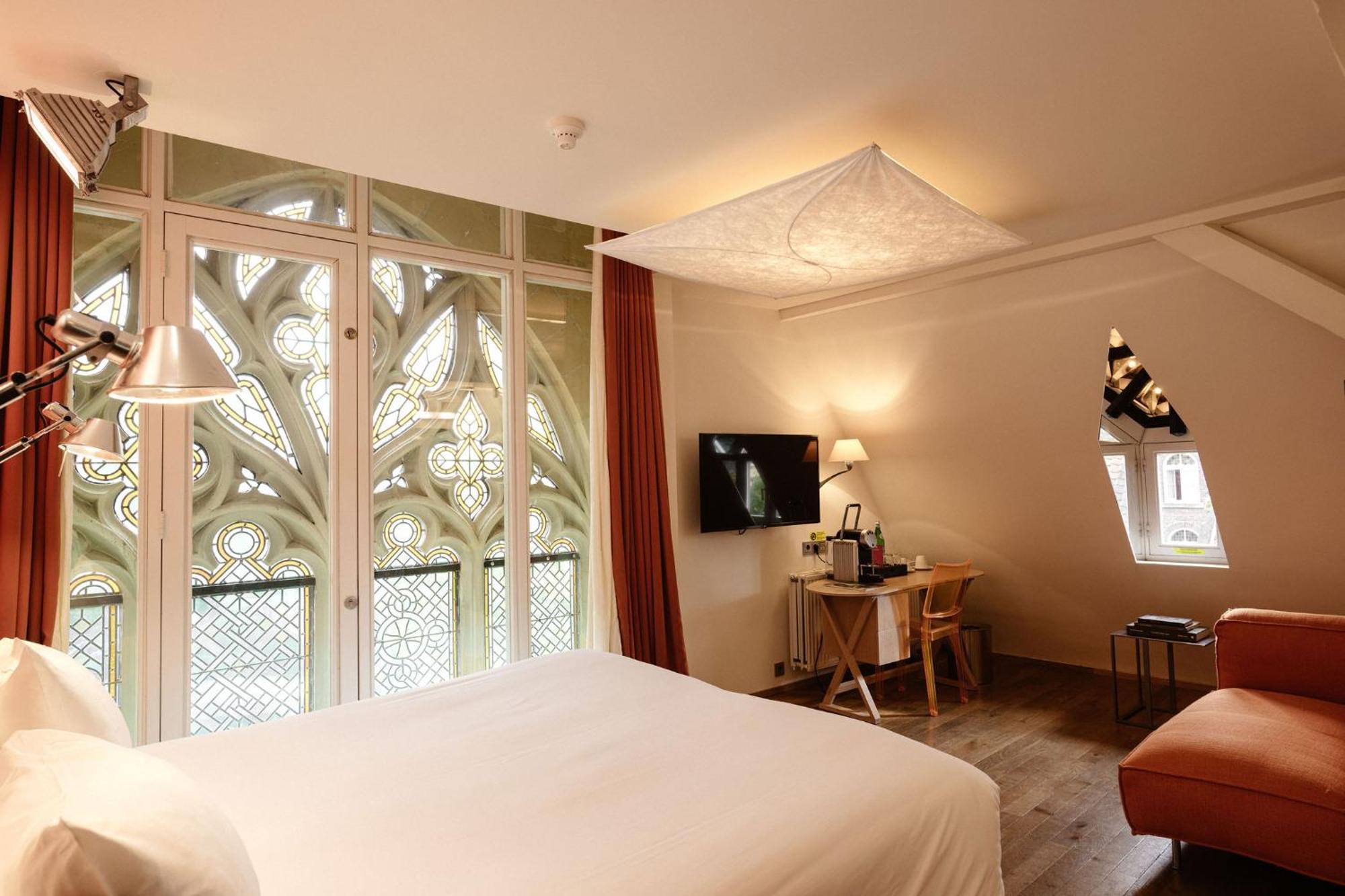 クルーシュレンホテル マーストリヒト エクステリア 写真 A room at the hotel