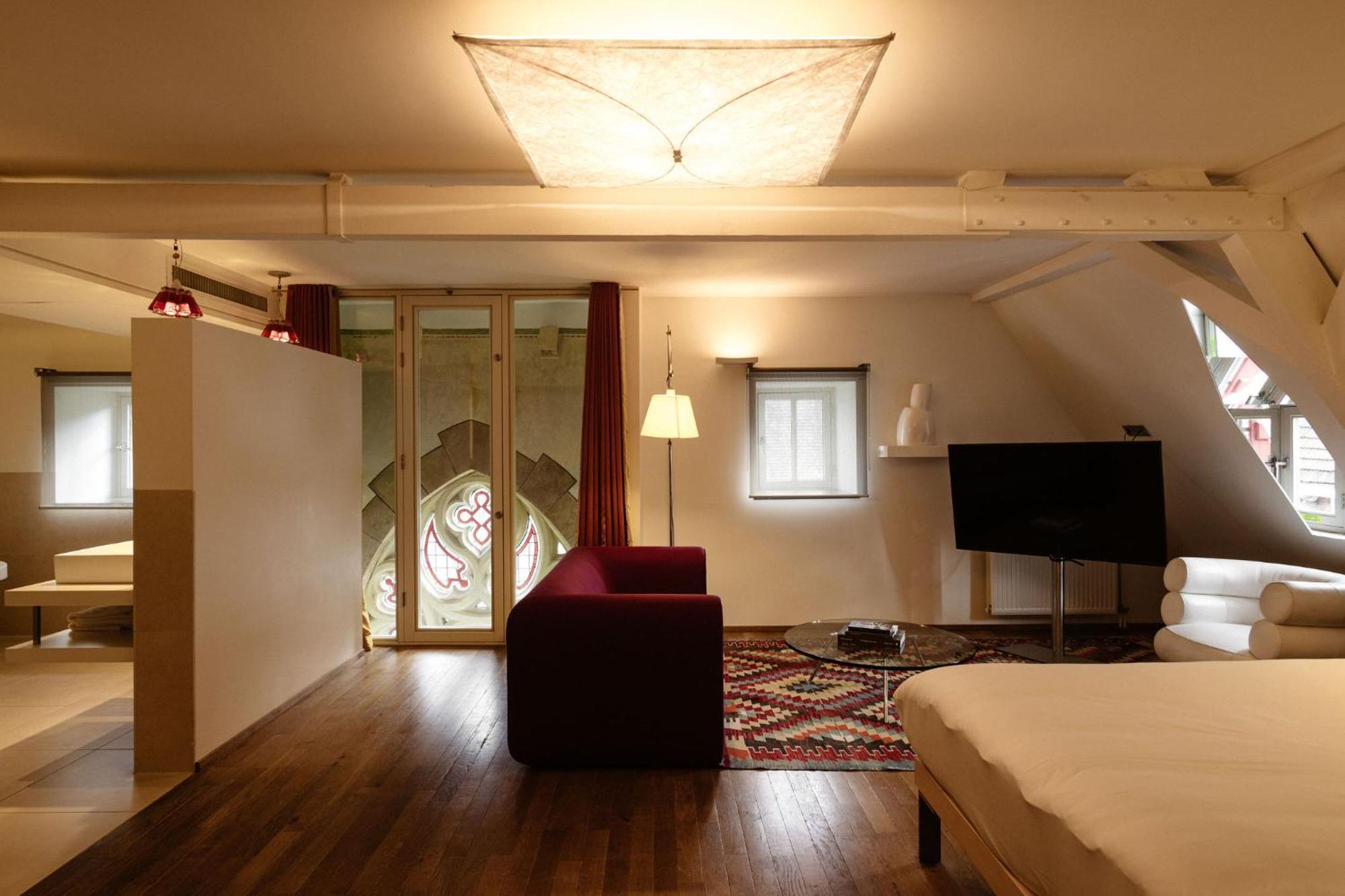 クルーシュレンホテル マーストリヒト 部屋 写真 Suite