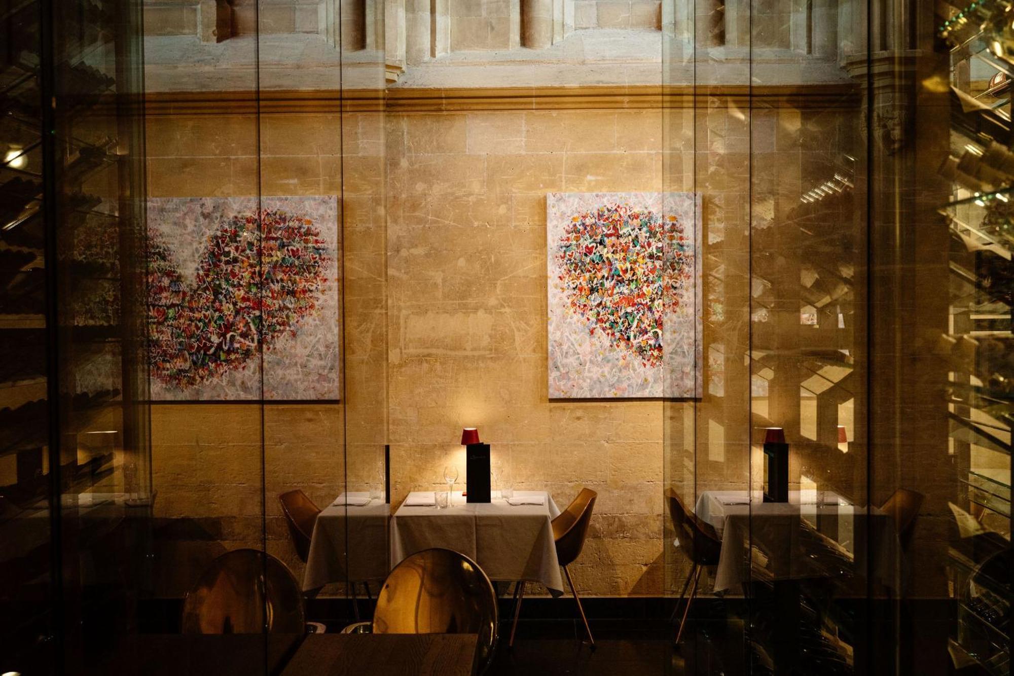クルーシュレンホテル マーストリヒト エクステリア 写真 The interior of the restaurant