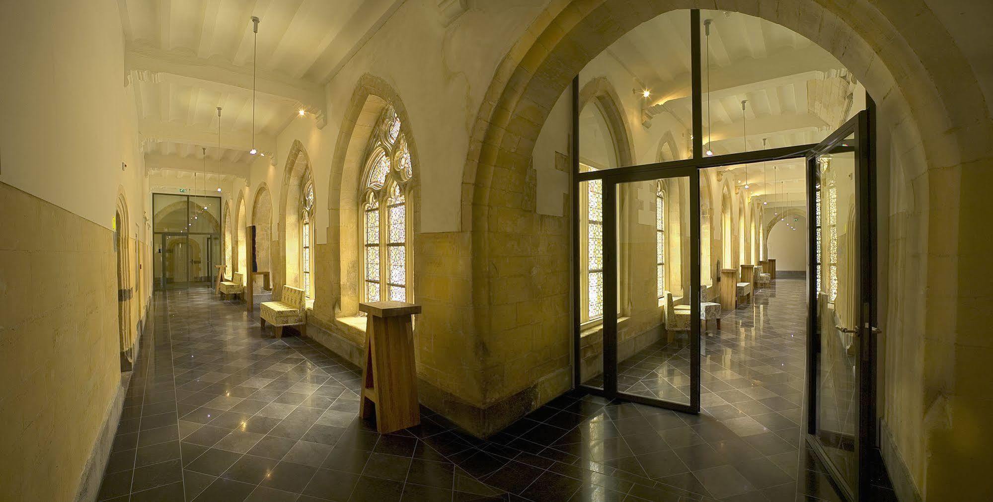 クルーシュレンホテル マーストリヒト エクステリア 写真 The interior of the museum