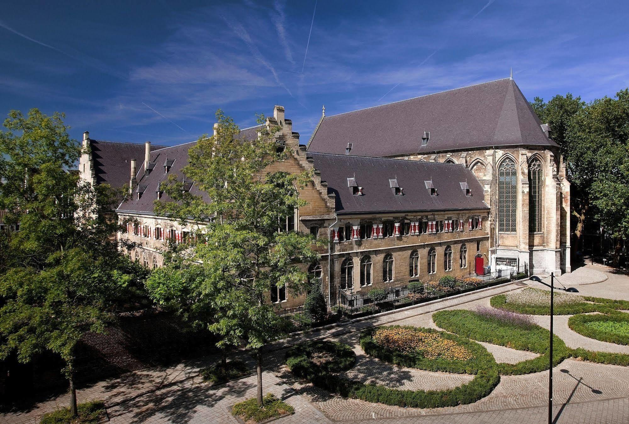 クルーシュレンホテル マーストリヒト エクステリア 写真 The University of Fribourg